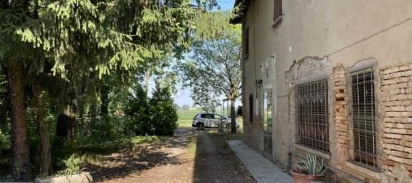 Apartamento de 14 divisões em Campogalliano, Italy N.º 234101 10