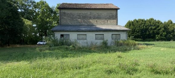 Apartamento de 14 divisões em Campogalliano, Italy N.º 234101 8