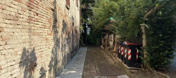 Apartamento de 14 divisões em Campogalliano, Italy N.º 234101 4