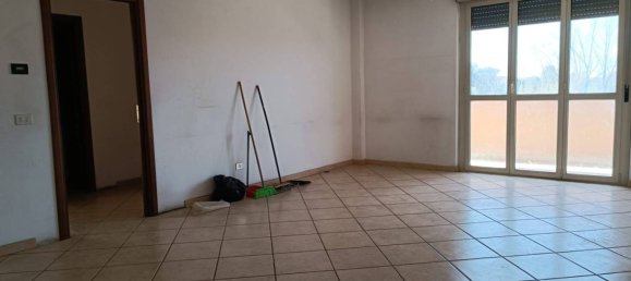 2 bedrooms Apartment in Rome, Italy No. 222037 3