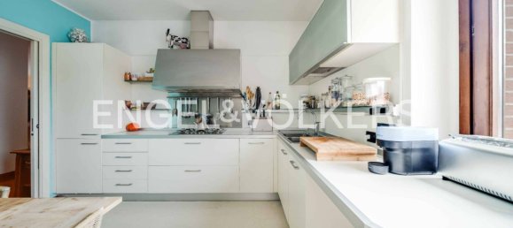 Apartamento de 3 dormitorios en Busto Arsizio, Italy No. 68785 17