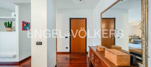 Apartamento de 3 dormitorios en Busto Arsizio, Italy No. 68785 14