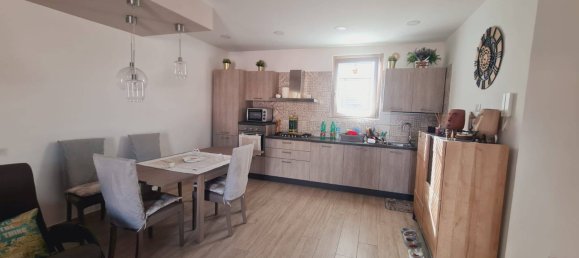 Apartamento de 2 dormitorios en Battipaglia, Italy No. 292671 3