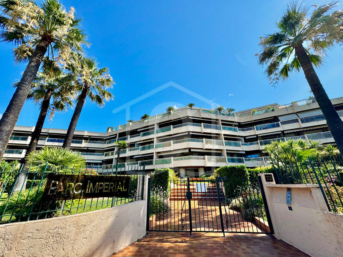 Studio in Vallauris, France No. 286849