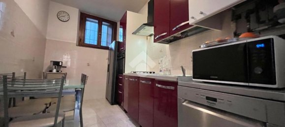 Квартира с 3 спальнями в Арозио, Италия № 237304 11