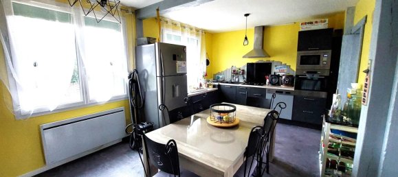 3 bedrooms House in Saint-Laurent-Nouan, France No. 252599 3