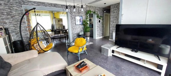 3 bedrooms House in Saint-Laurent-Nouan, France No. 252599 2