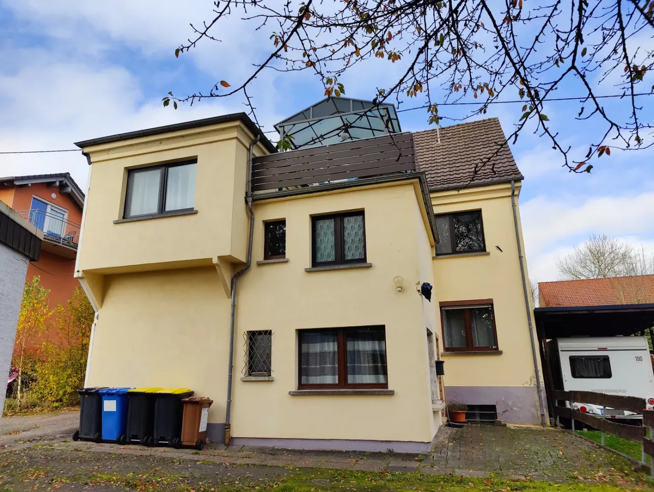 6غرفة بناية في Altenkirchen, Germany رقم 141517