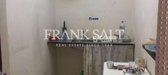 Bureau à Mosta, Malta 89m² No. 13073 3