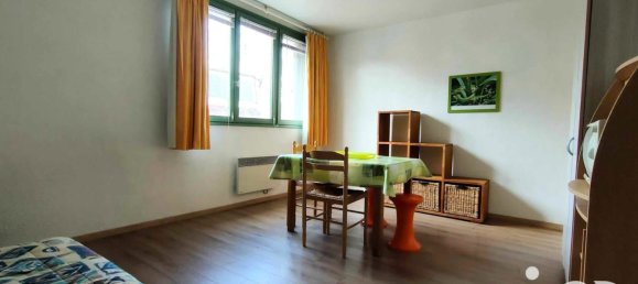 Studio in Lille, France No. 84197 4