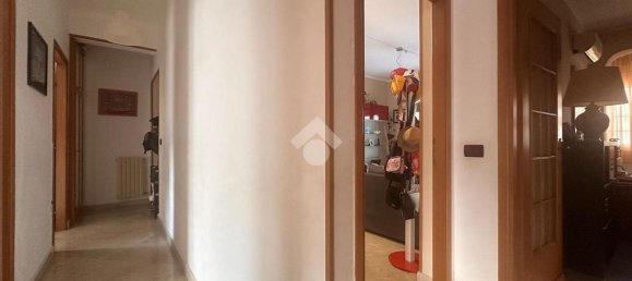 5 bedrooms Apartment in Palermo, Italy No. 336813 10