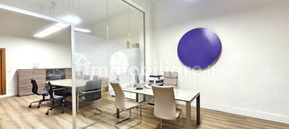 1-salle Propriété commerciale à Florence, Italy No. 221300 7