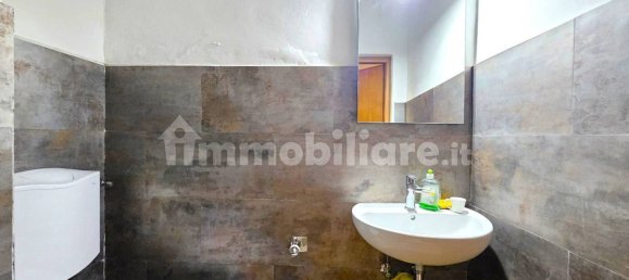 1-salle Propriété commerciale à Florence, Italy No. 221300 12