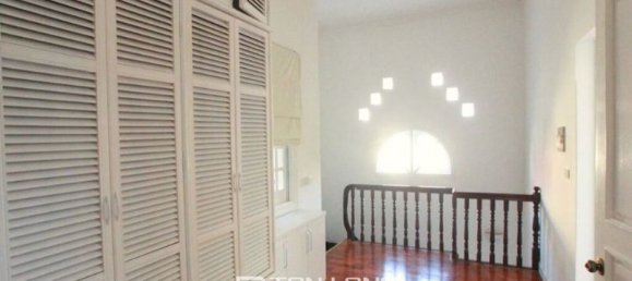 4 bedrooms Villa in Tay Ho, Vietnam No. 620 7