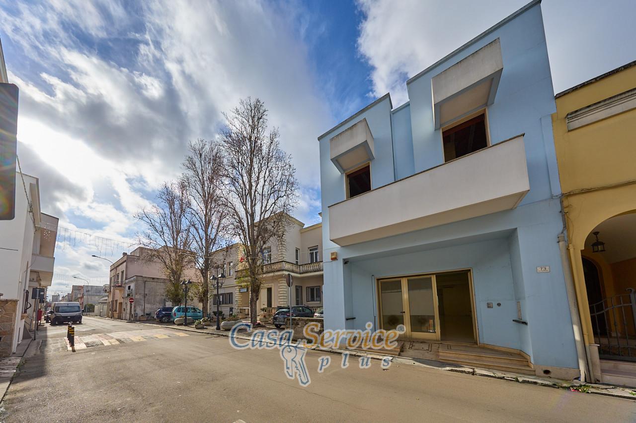 Estudio en Melissano, Italy No. 230856