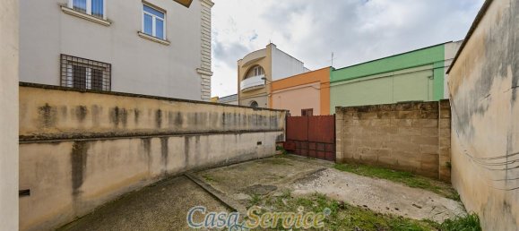 Estudio en Melissano, Italy No. 230856 21