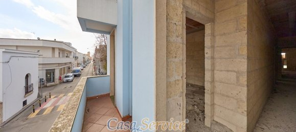 Estudio en Melissano, Italy No. 230856 10