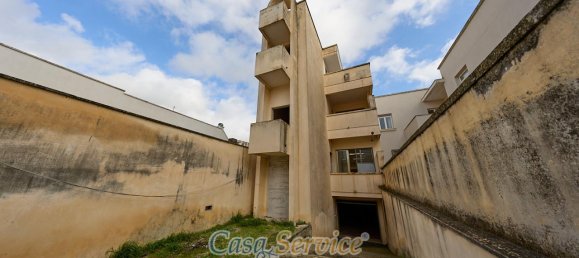 Estudio en Melissano, Italy No. 230856 20