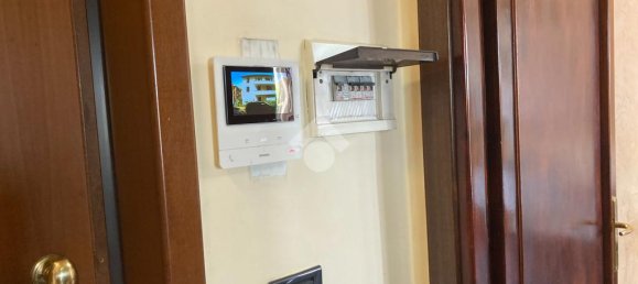 2 bedrooms Apartment in Parma, Italy No. 170224 3