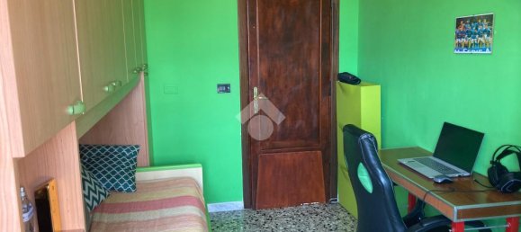 2 bedrooms Apartment in Parma, Italy No. 170224 28