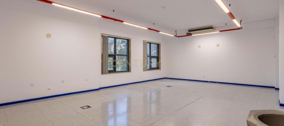 Bâtiment à Oeiras, Portugal 3955m² No. 98703 25