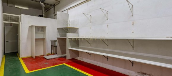 Bâtiment à Oeiras, Portugal 3955m² No. 98703 33