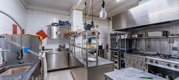 Gewerbliche Immobilie in Vila Nova de Gaia, Portugal 234m², Nr. 247392 22