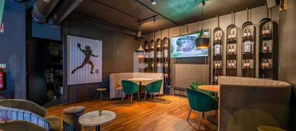 Gewerbliche Immobilie in Vila Nova de Gaia, Portugal 234m², Nr. 247392 2