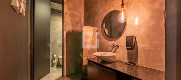 Gewerbliche Immobilie in Vila Nova de Gaia, Portugal 234m², Nr. 247392 20