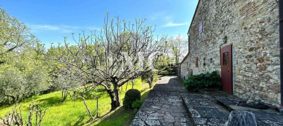 10 rooms House in San Casciano in Val di Pesa, Italy No. 189760 14