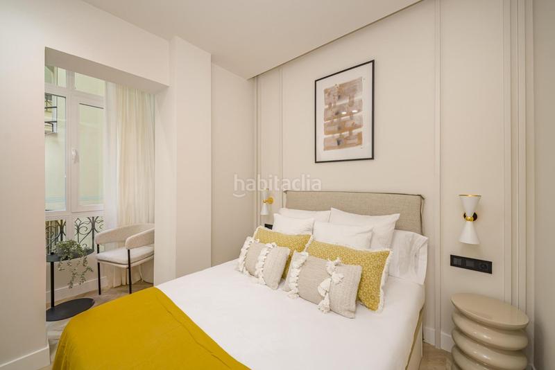 3 bedrooms Apartment in Madrid, Spain No. 113286