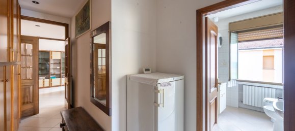 3 bedrooms Apartment in Bologna, Italy No. 376786 13