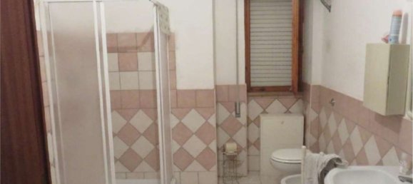 5 rooms Apartment in Latina, Italy No. 101010 7