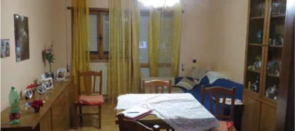 5 rooms Apartment in Latina, Italy No. 101010 10