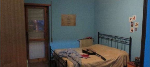 5 rooms Apartment in Latina, Italy No. 101010 8