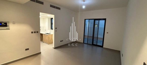 2 bedrooms Townhouse in Yas Island, UAE No. 39638 3