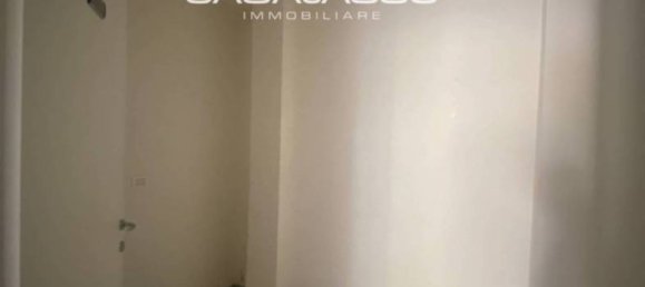 3 rooms Commercial property in Macerata, Italy No. 173457 8