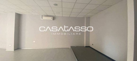 3 rooms Commercial property in Macerata, Italy No. 173457 7