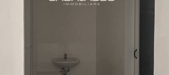 3 rooms Commercial property in Macerata, Italy No. 173457 10