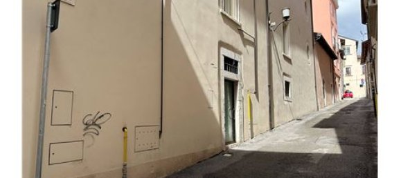 2 rooms Commercial property in L'Aquila, Italy No. 289458 7