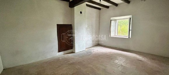 3 rooms Apartment in Serramazzoni, Italy No. 148220 8