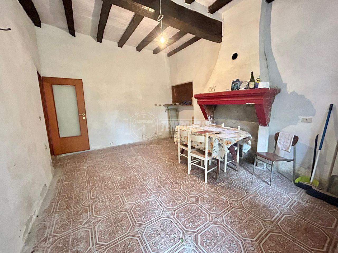 3 rooms Apartment in Serramazzoni, Italy No. 148220