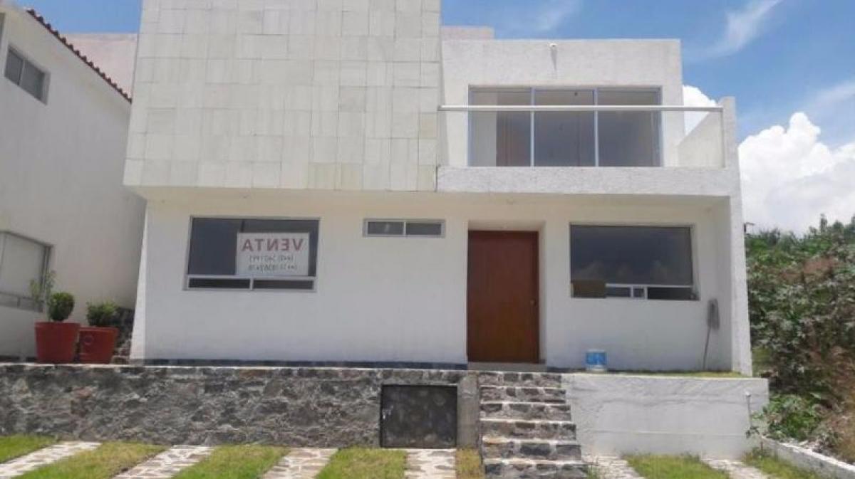 Casa de 3 dormitorios en Querétaro, Mexico No. 150259
