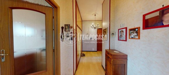 2 bedrooms Apartment in Turin, Italy No. 267892 10