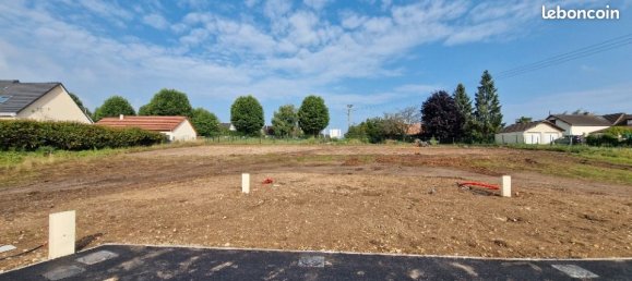 518m² Land in Pont-de-l'Arche, France No. 360131 2