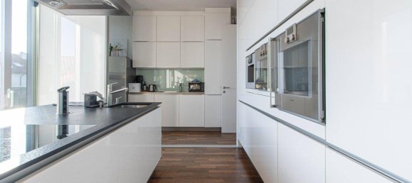 701m² Office in Traun, Austria No. 57634 11