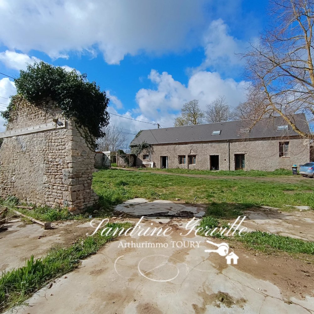 Studio in Artenay, France, Nr. 85136