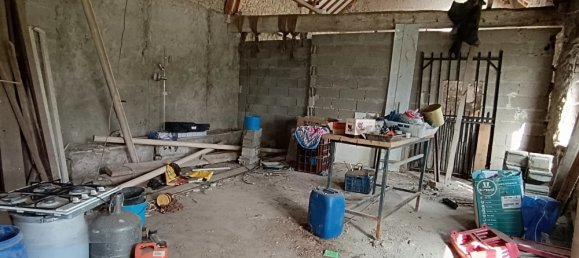 Studio in Artenay, France, Nr. 85136 2