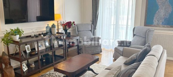 3 bedrooms Apartment in Rome, Italy No. 315187 3