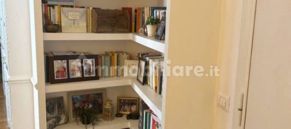 3 bedrooms Apartment in Rome, Italy No. 315187 18